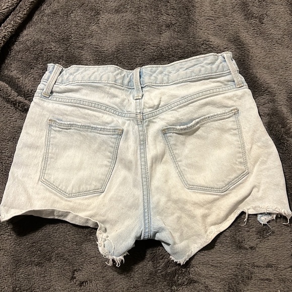 Universal Thread Jean Shorts - Picture 2 of 2